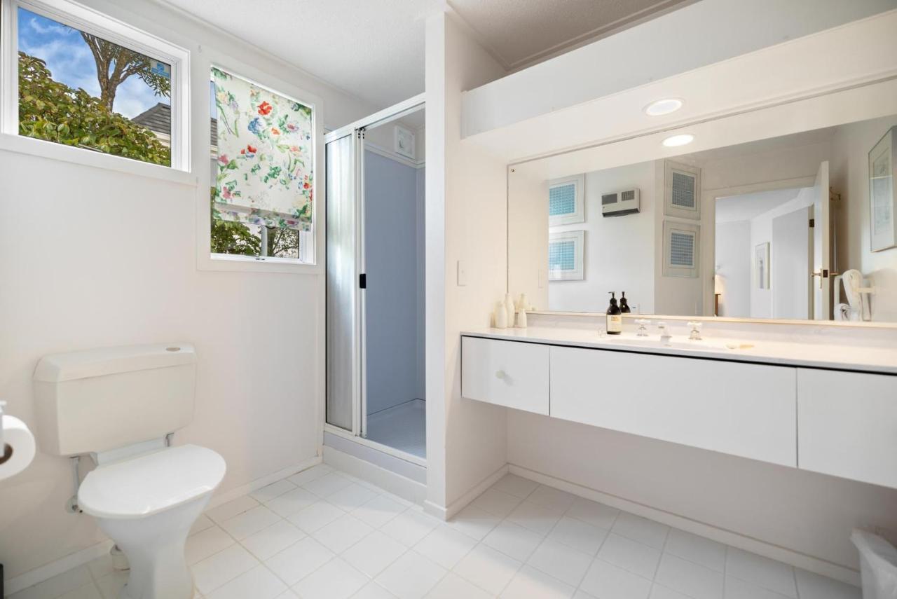 Charming Views Apartment Wanaka Exterior foto